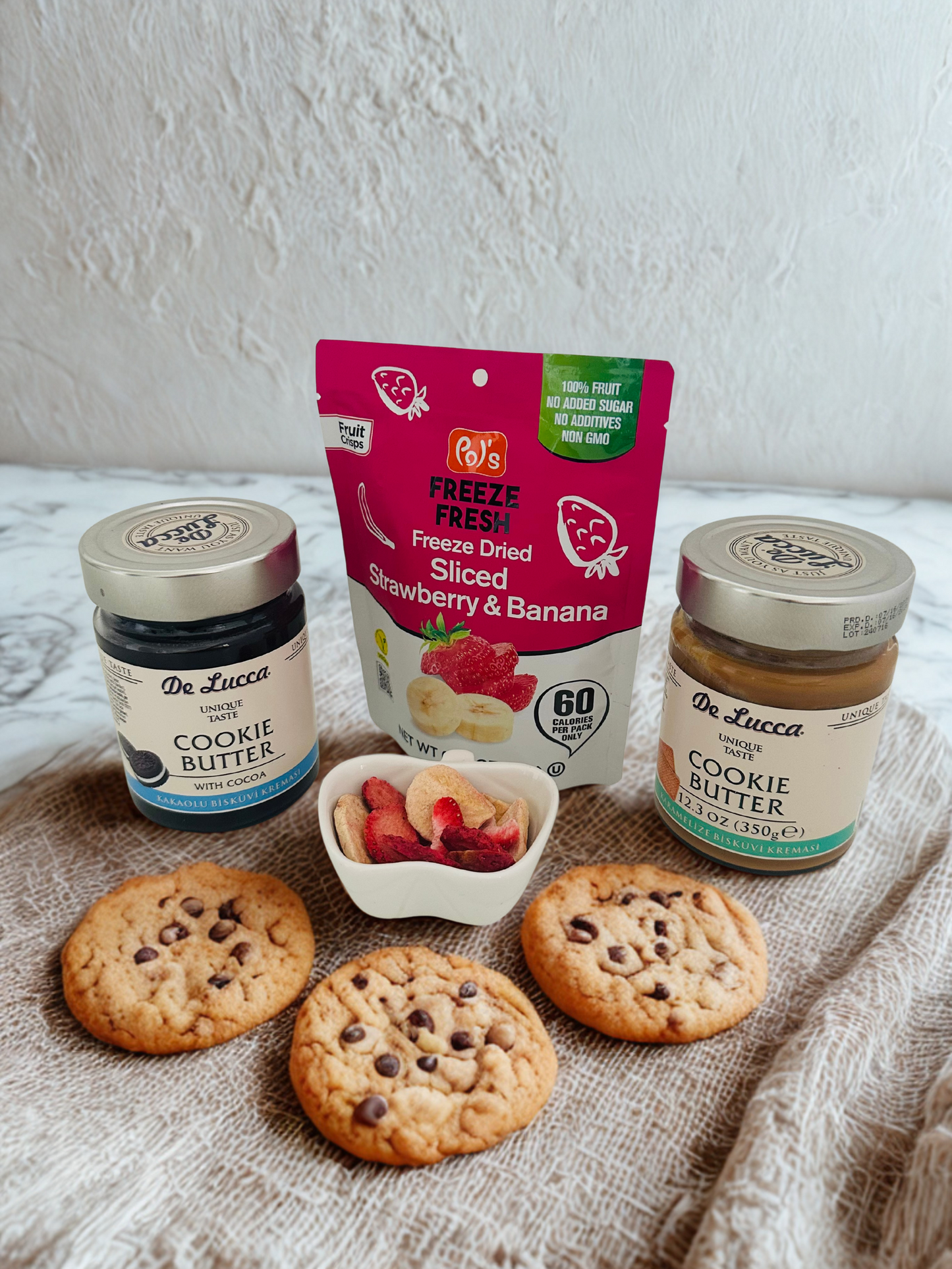 De Lucca Cookie Butters (2) and Pols Freeze Fresh Freeze Dried Strawberry and Banana Mix (5) Bundle