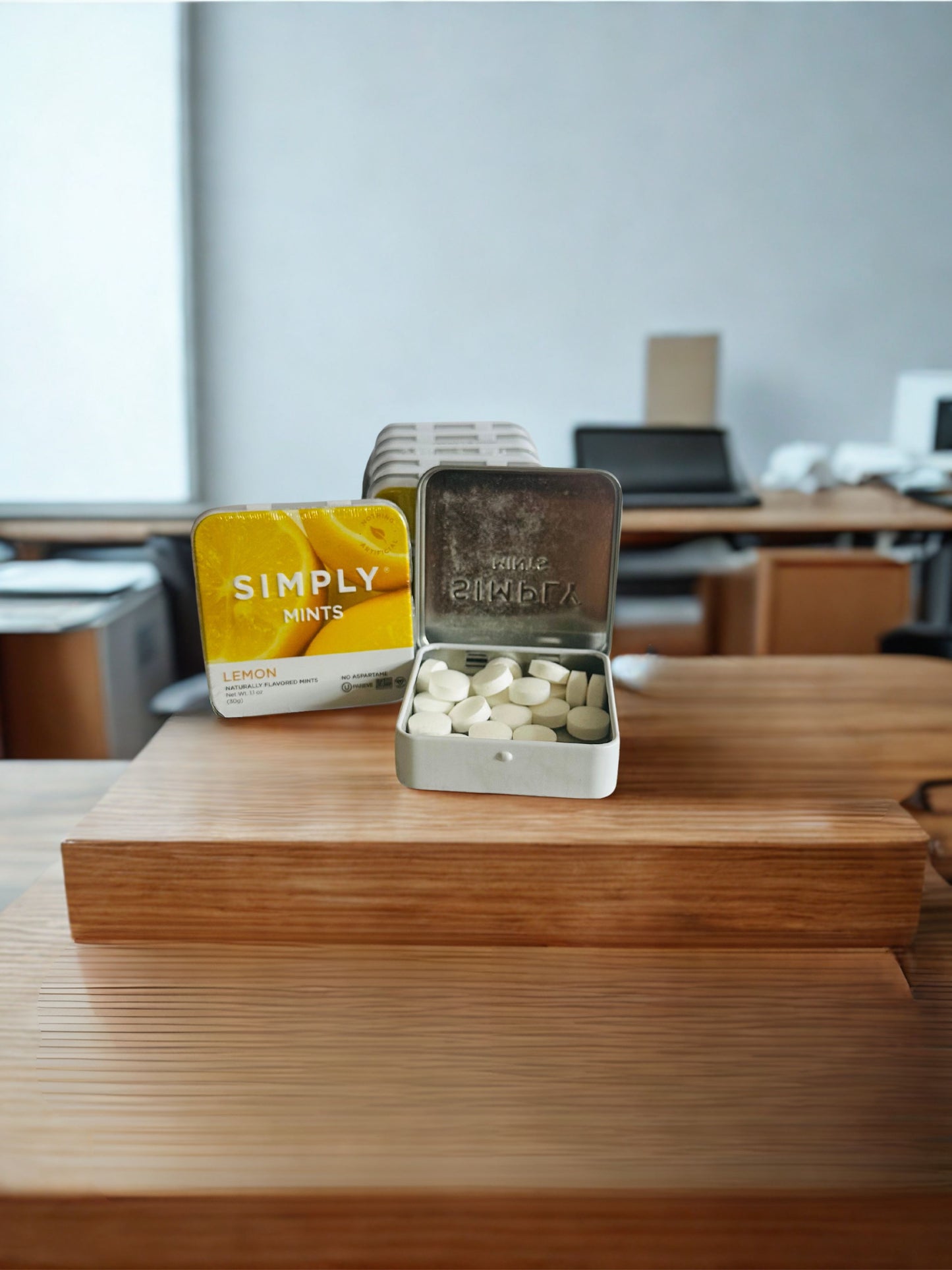 Simply Mint Lemon Bundle – 24 Tins of Naturally Refreshing Mints